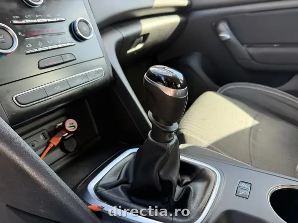 Poza anunț 13