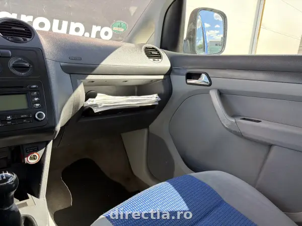 Poza anunț 18