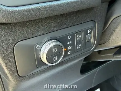 Poza anunț 37