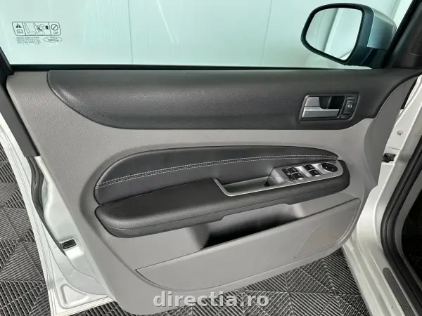 Poza anunț 19