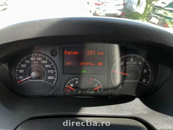 Poza anunț 16