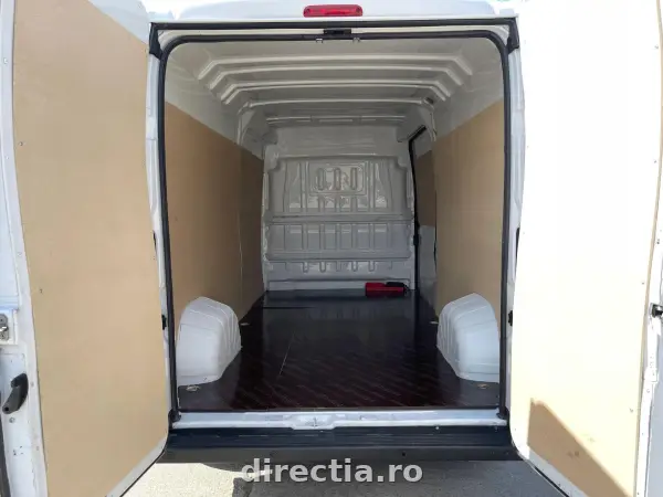 Poza anunț 8