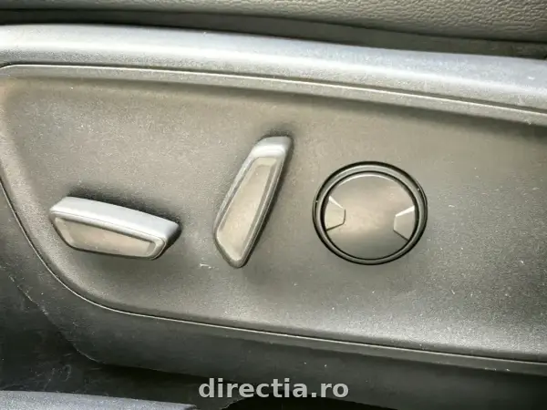 Poza anunț 26