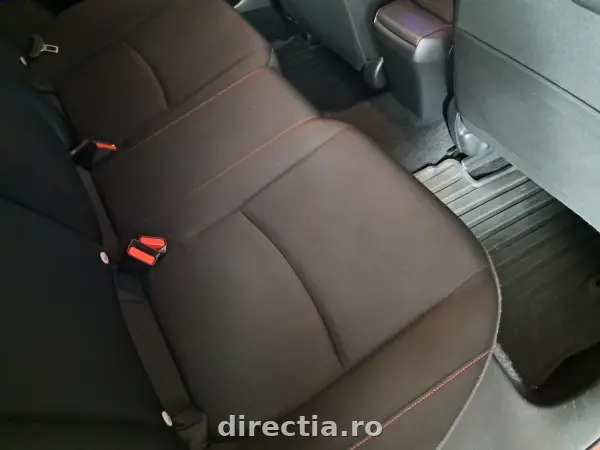 Poza anunț 18