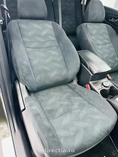 Poza anunț 25