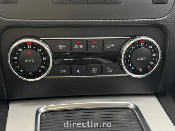 Poza anunț 12