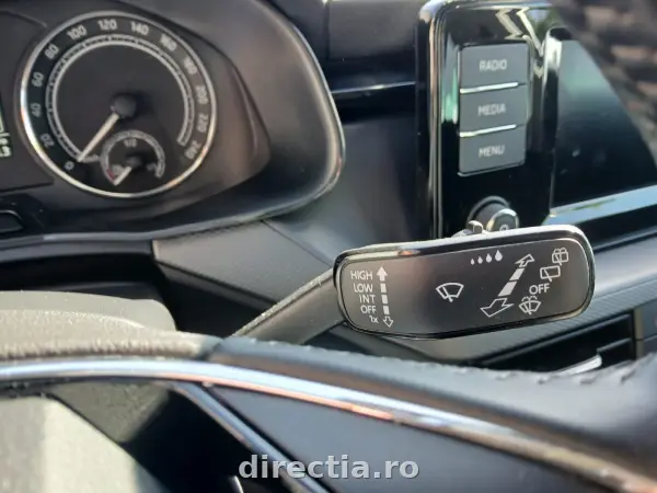 Poza anunț 11