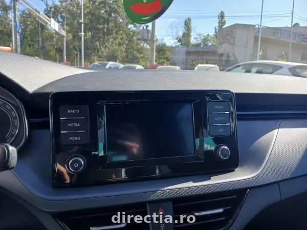 Poza anunț 13