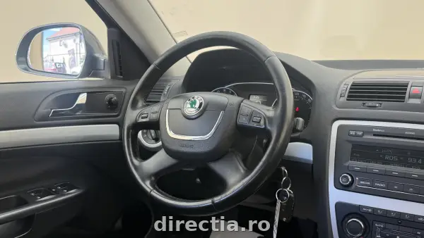 Poza anunț 13