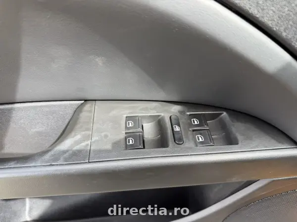 Poza anunț 14