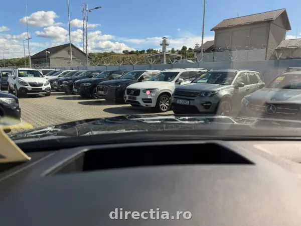 Poza anunț 12