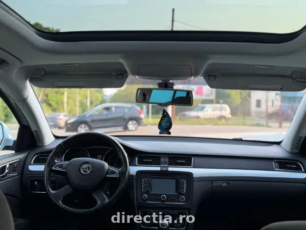 Poza anunț 13