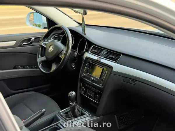 Poza anunț 11