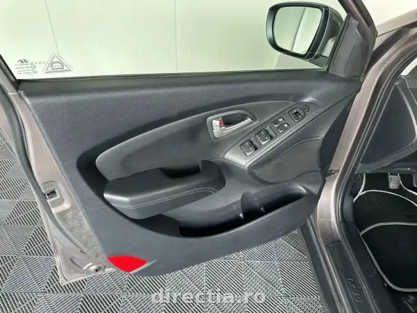 Poza anunț 16