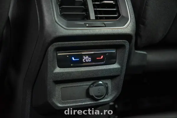 Poza anunț 23
