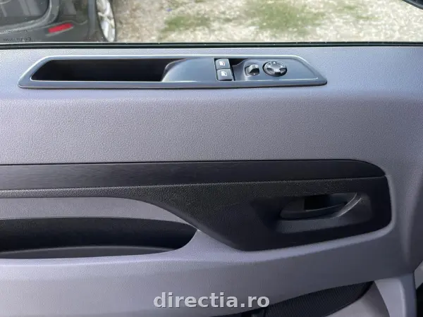 Poza anunț 19