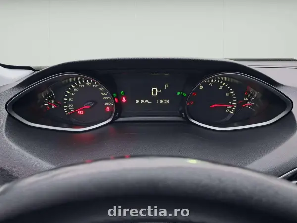 Poza anunț 12