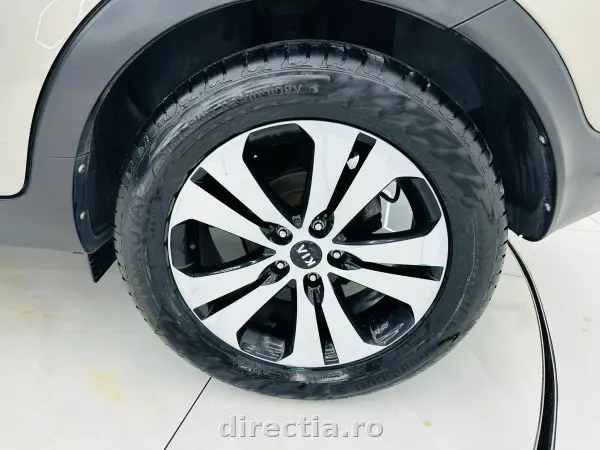 Poza anunț 13