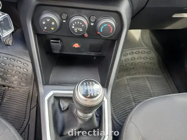 Poza anunț 13