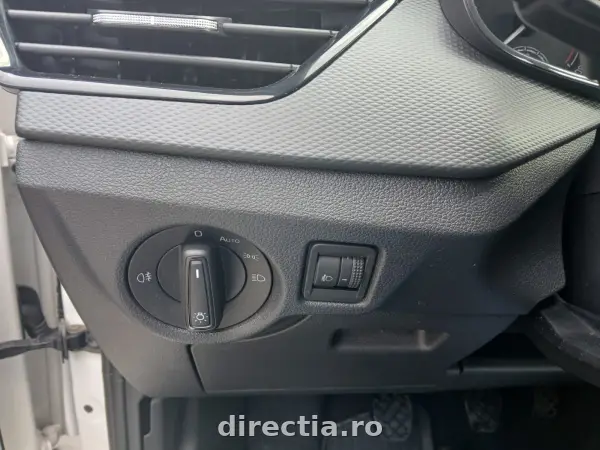 Poza anunț 12