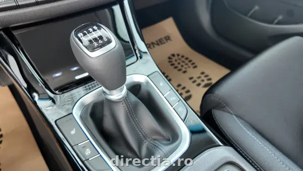 Poza anunț 14