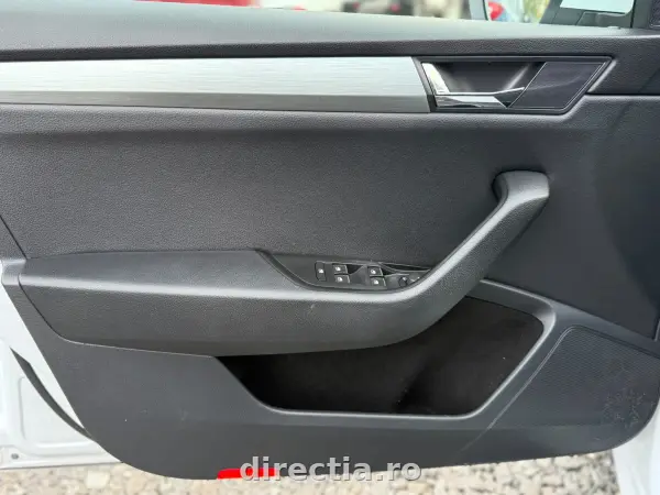 Poza anunț 14