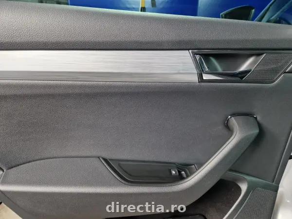Poza anunț 23