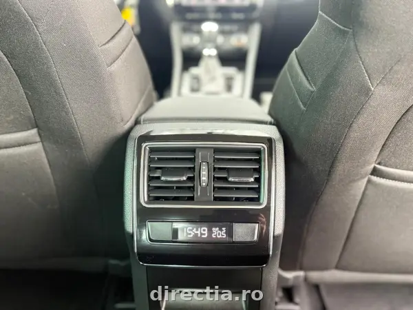 Poza anunț 12