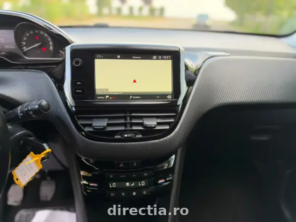 Poza anunț 12