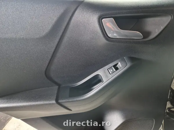 Poza anunț 26