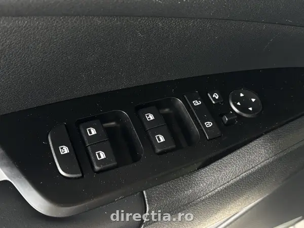 Poza anunț 26