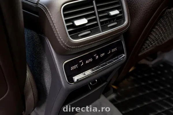 Poza anunț 38