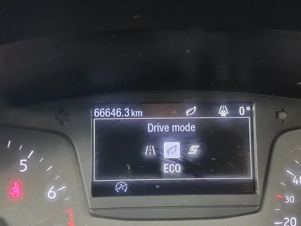 Poza anunț 18