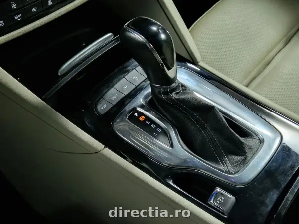 Poza anunț 28