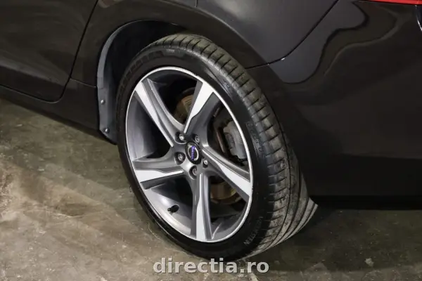 Poza anunț 32
