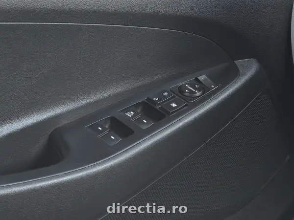 Poza anunț 37