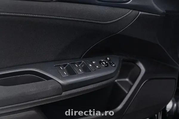 Poza anunț 30