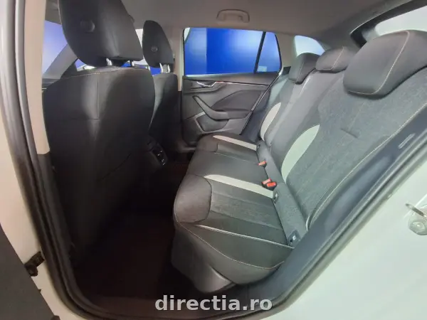 Poza anunț 28