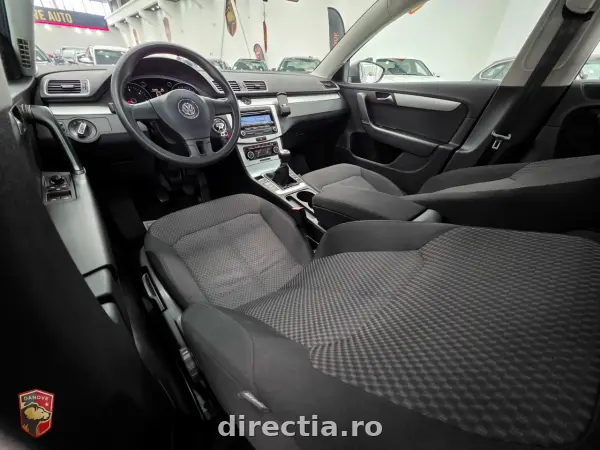 Poza anunț 12