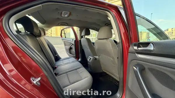 Poza anunț 8