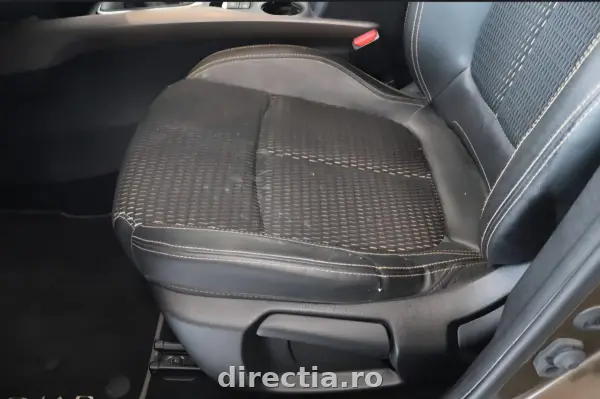 Poza anunț 36