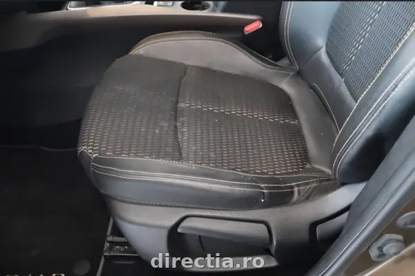 Poza anunț 35