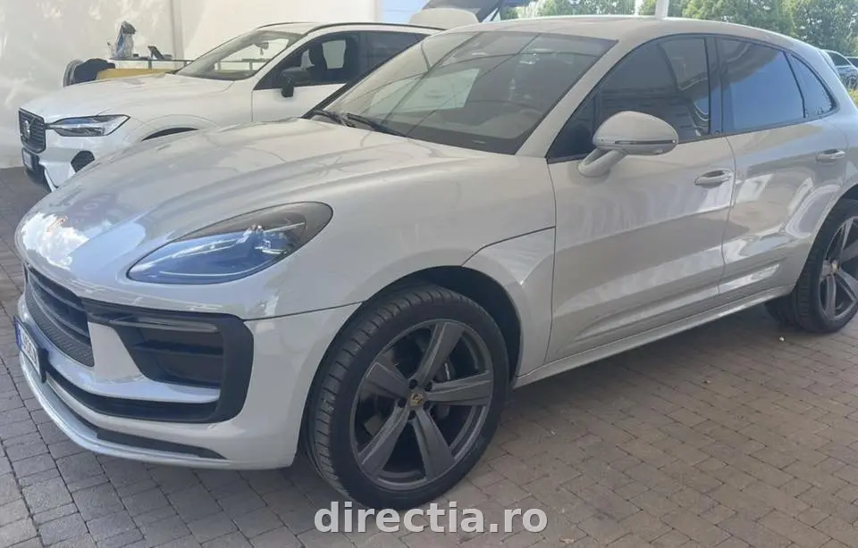 Poza principală