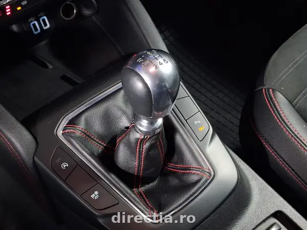 Poza anunț 25