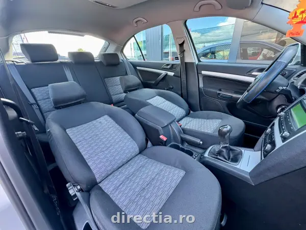 Poza anunț 12