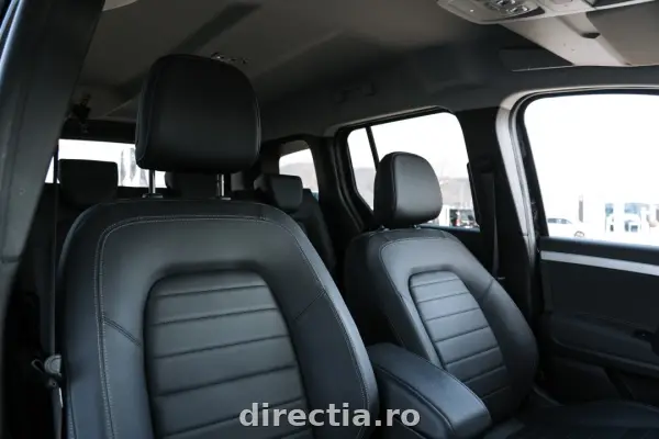 Poza anunț 11