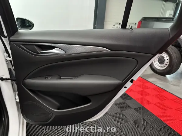 Poza anunț 28