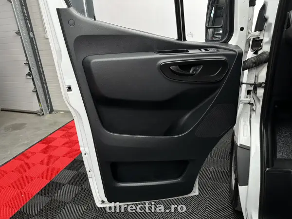 Poza anunț 22