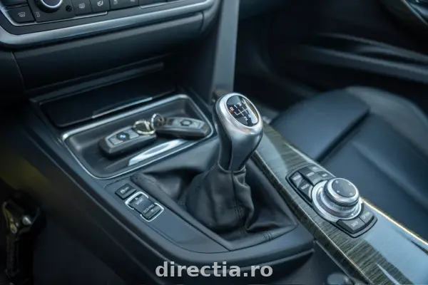 Poza anunț 23