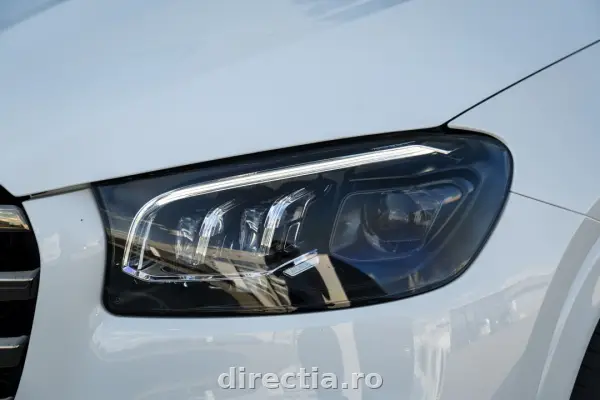 Poza anunț 32